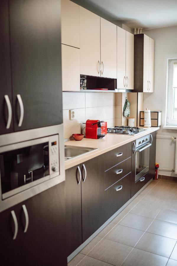Adrian Home Mega Ploieşti Esterno foto
